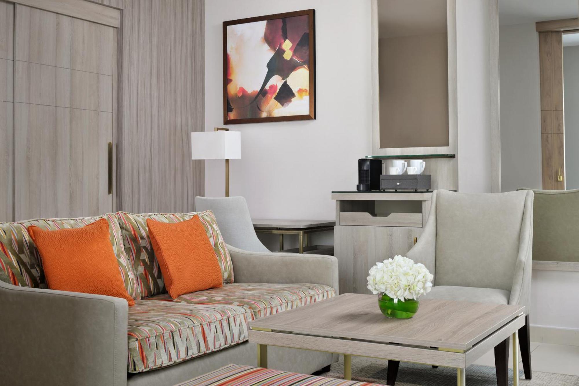 Moevenpick Tahlia Hotel 5*