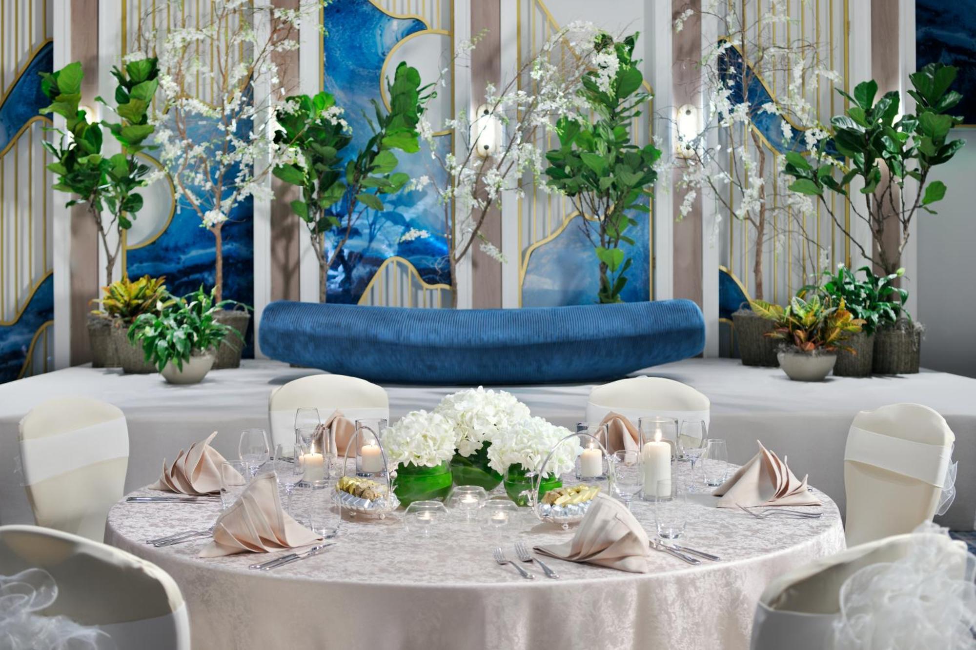 Moevenpick Tahlia Hotel 5*