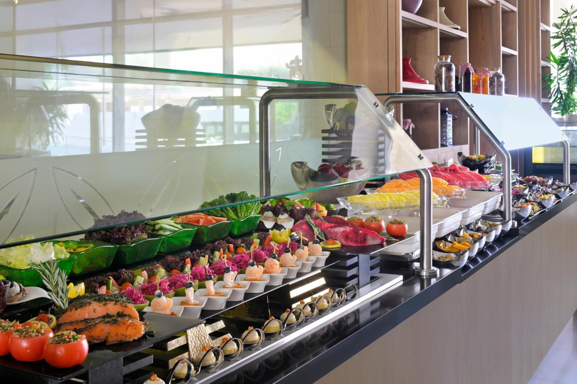 Moevenpick Tahlia Hotel